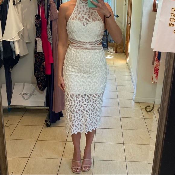 Bardot Dresses & Skirts - White Bardot Midi Dress
